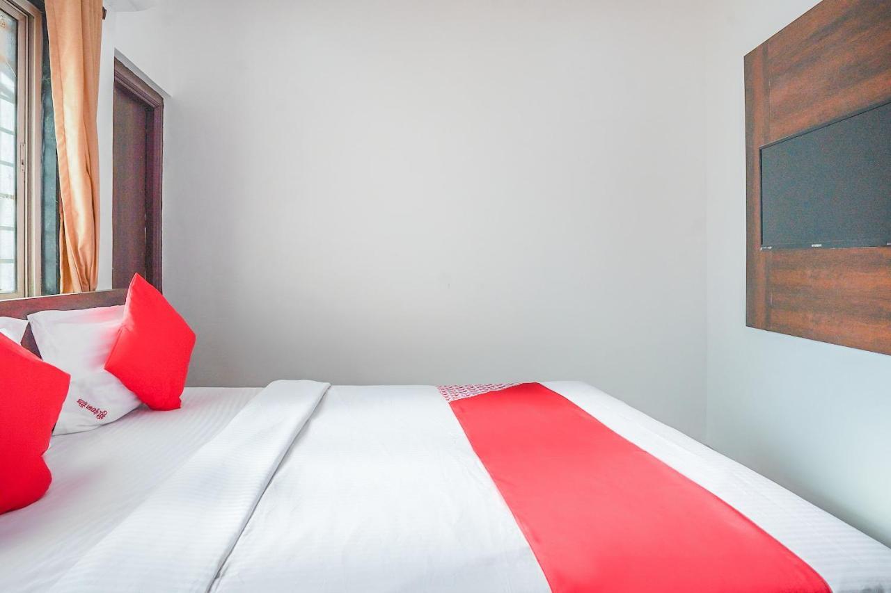 Oyo Flagship 70264 Hotel Vrindavan Mangvadi Zewnętrze zdjęcie